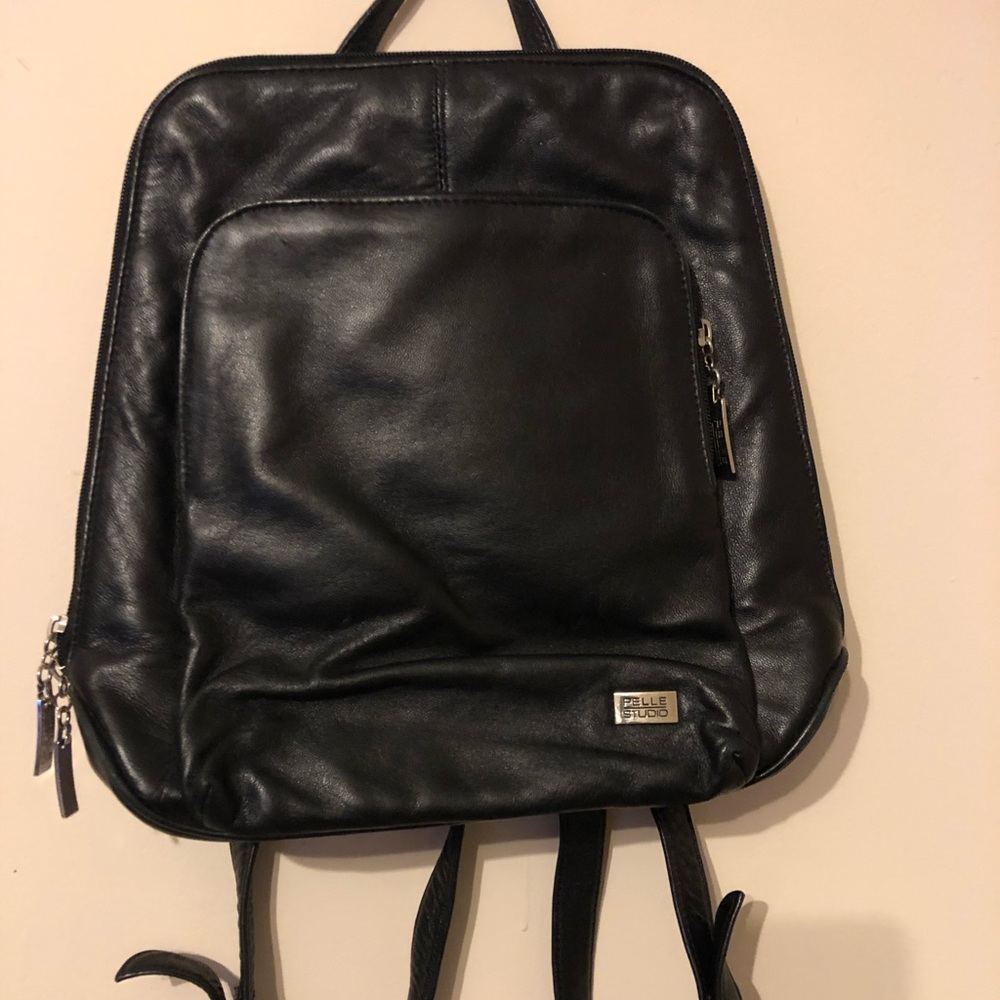 Wilson’s Leather Pelle Studio *Leather Bookbag*
